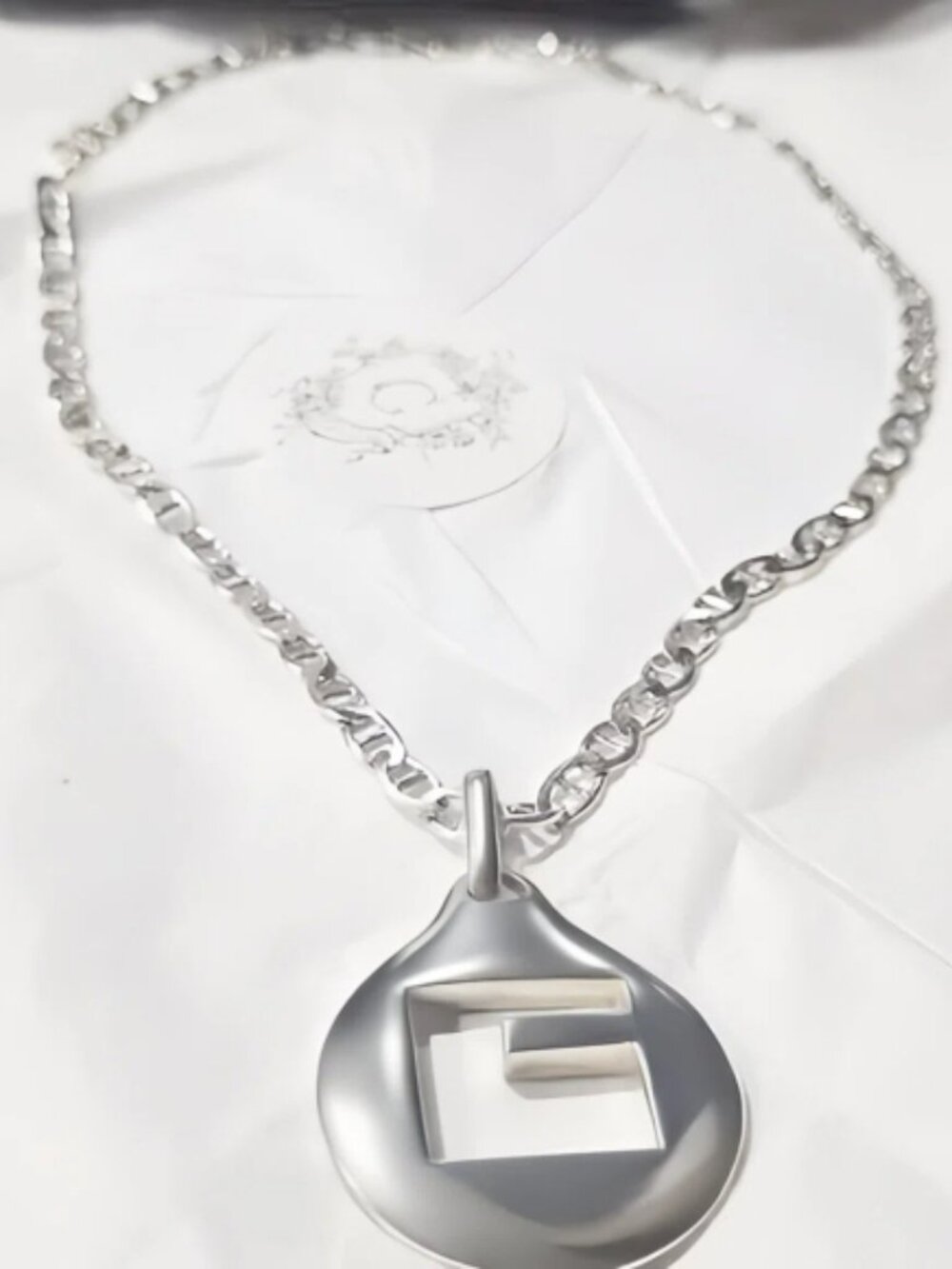 Gucci Sterling Silver Square G Motif Pendant Necklace - Picture 4 of 16